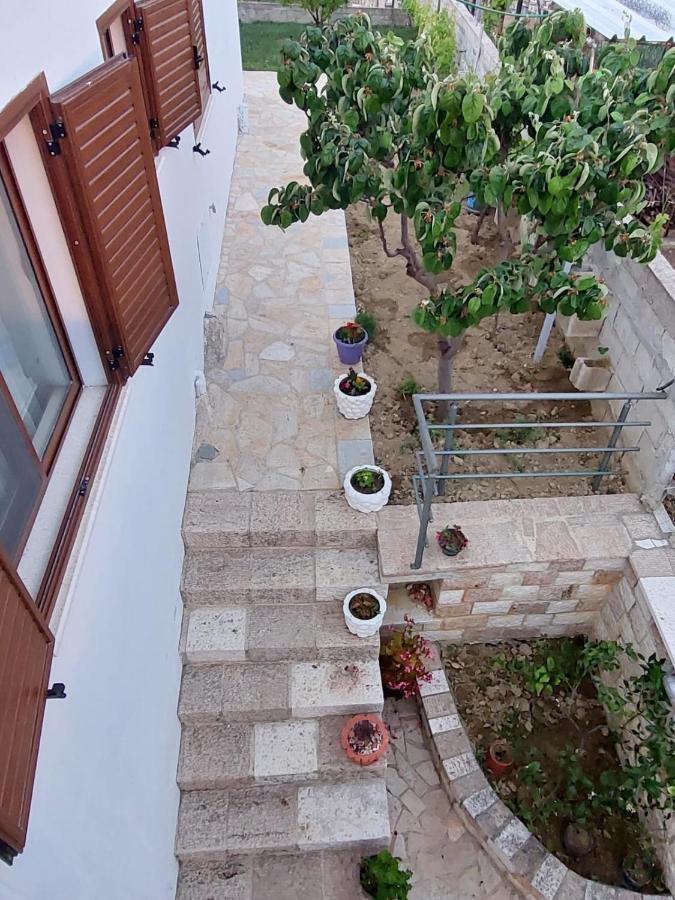 Guest House Gorani Berat Exterior photo