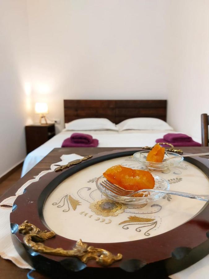 Guest House Gorani Berat Exterior photo