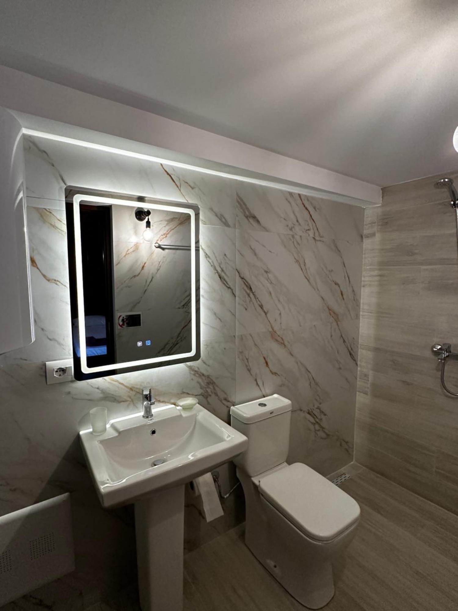 Guest House Gorani Berat Exterior photo