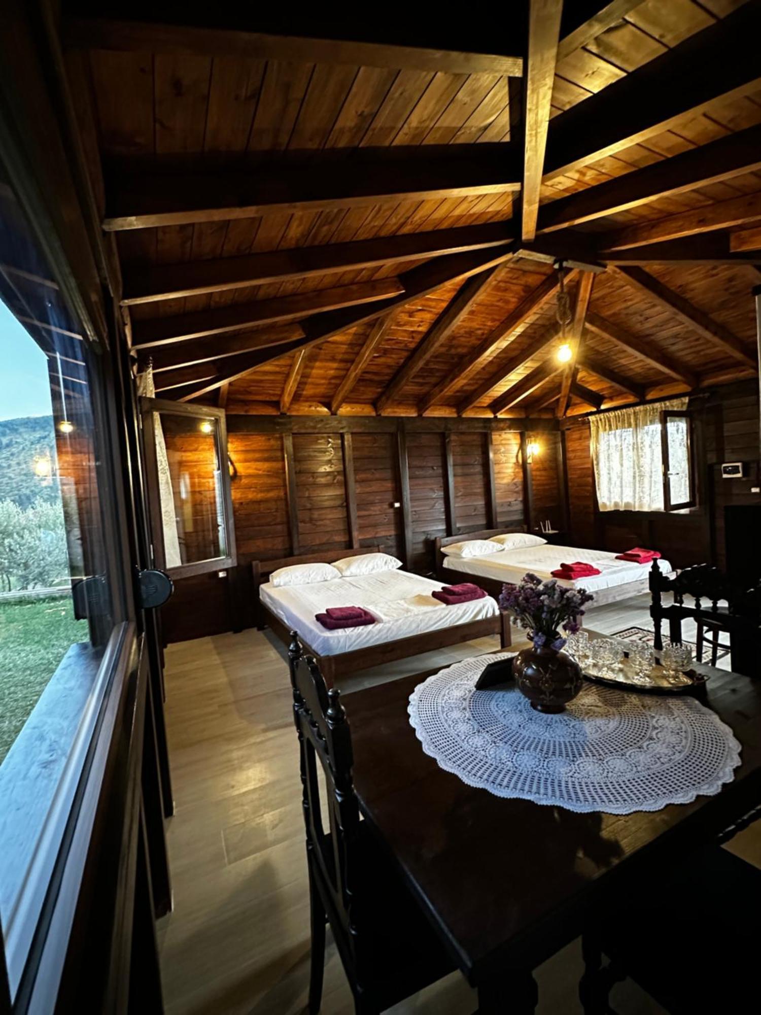 Guest House Gorani Berat Exterior photo